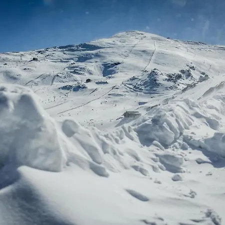 Luxury 3bed Penthouse By Slope - Sierra Nevada